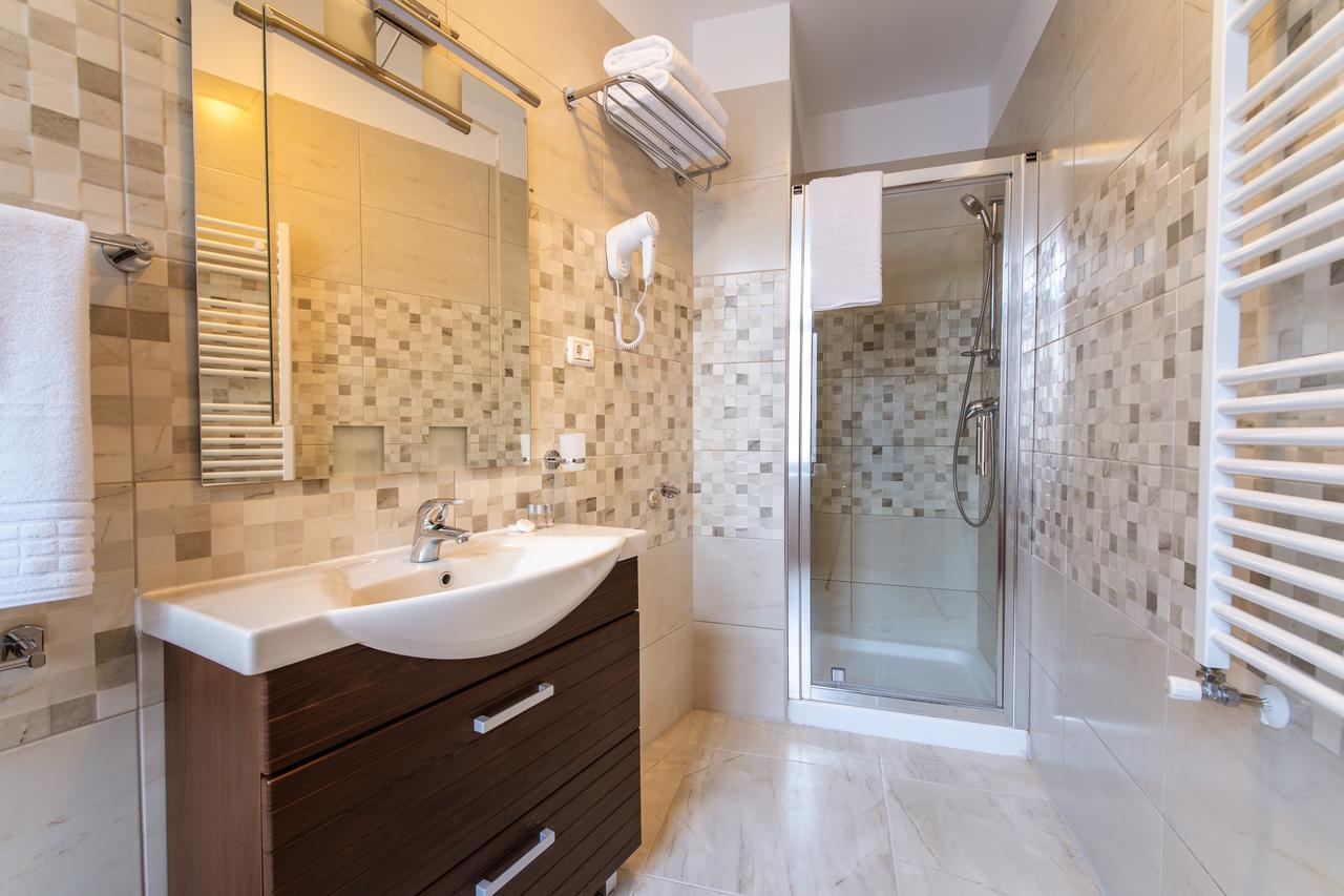 Bucharest Boutique By Jullie Aparthotel Bagian luar foto