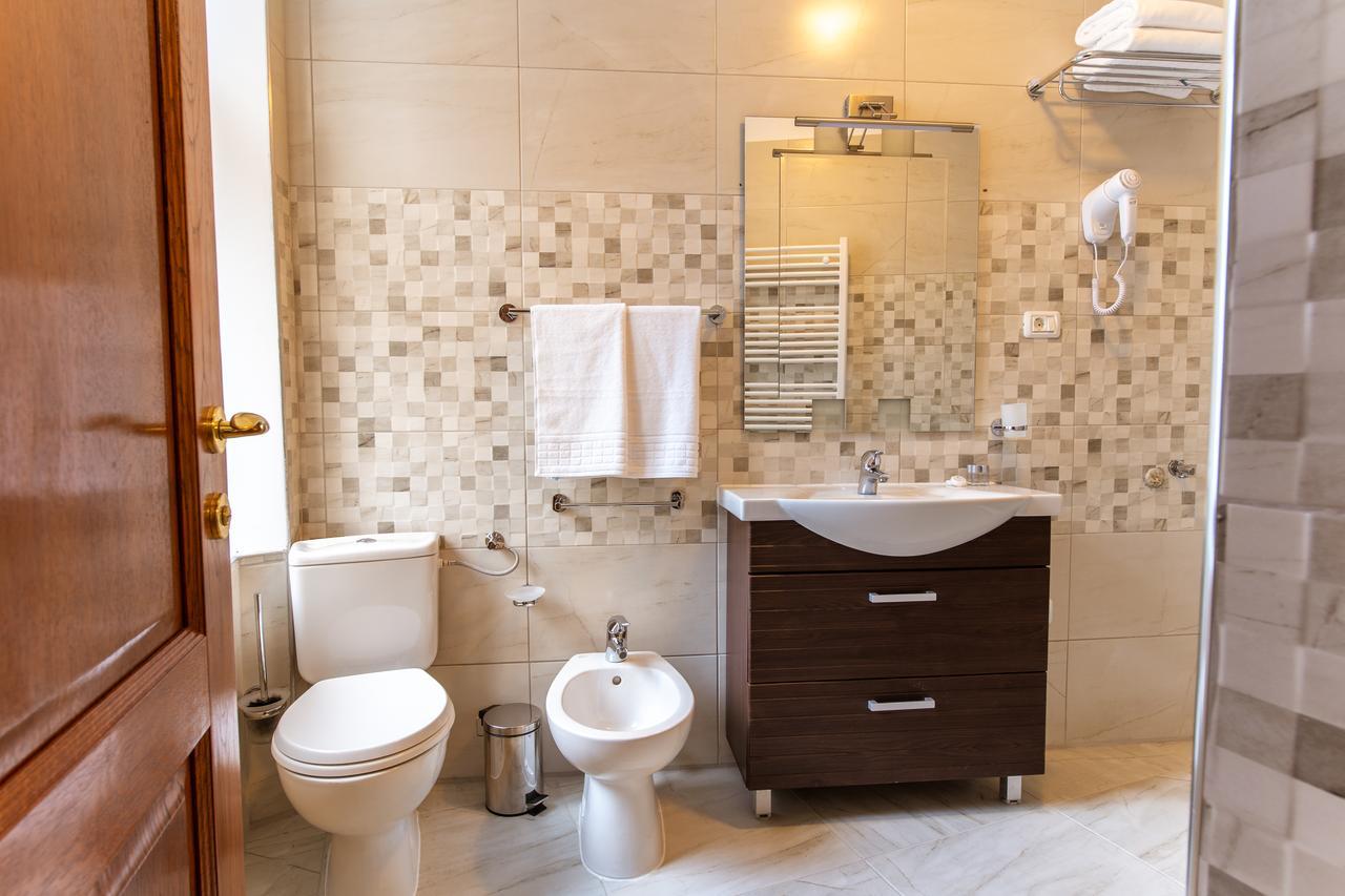 Bucharest Boutique By Jullie Aparthotel Bagian luar foto