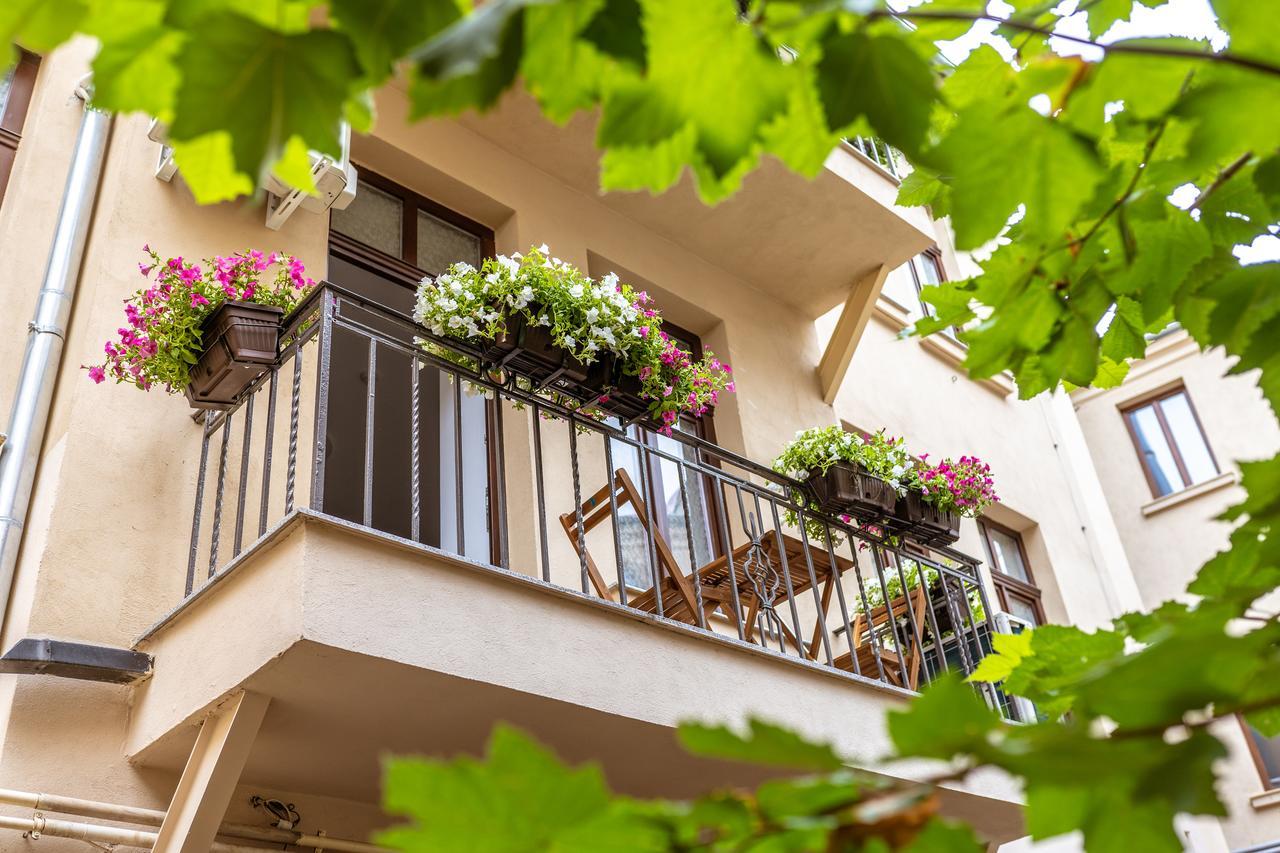 Bucharest Boutique By Jullie Aparthotel Bagian luar foto